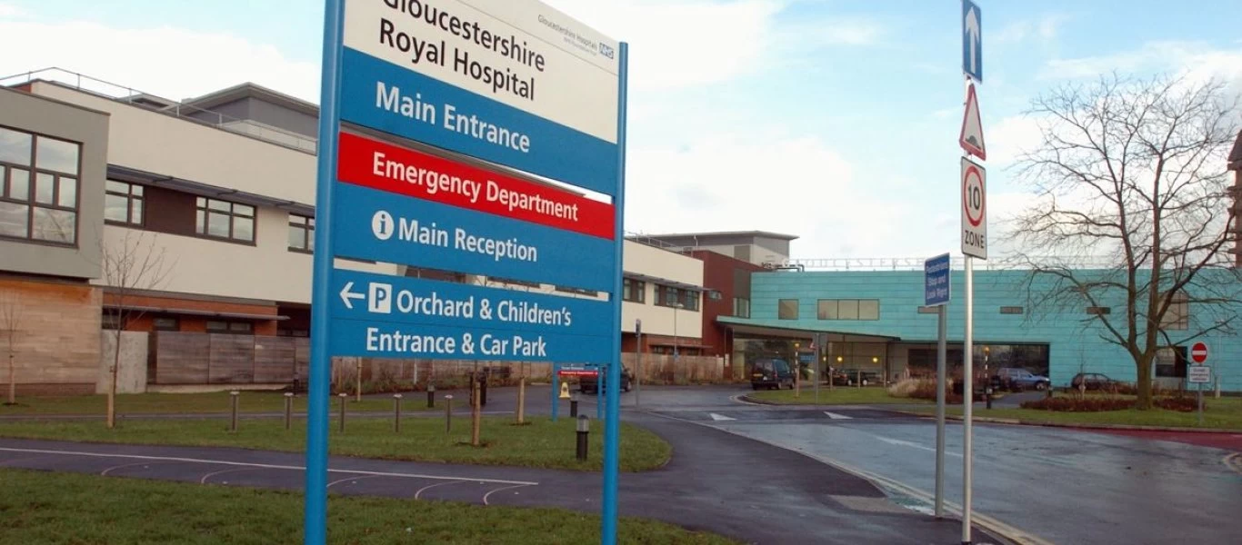 Βρετανία-κορωνοϊός: Συνέλαβαν γυναίκα επειδή τράβηξε βίντεο από... άδειο νοσοκομείο!